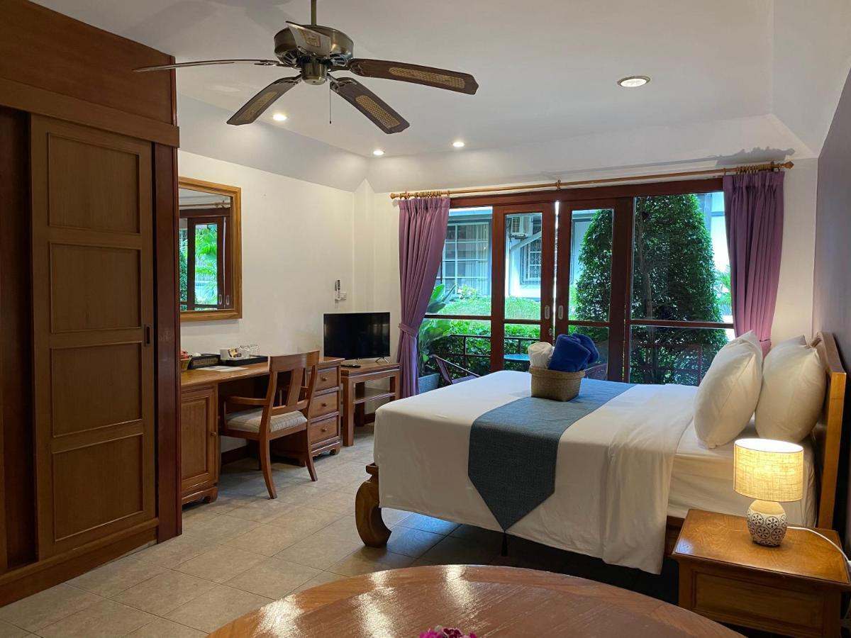 The Pavillon By The Pace Phuket Boutique Resort Rawai Exterior photo